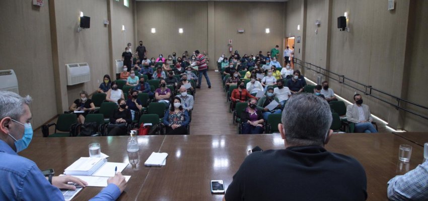 Prefeitura pede para empres&aacute;rios flexibilizarem hor&aacute;rio dos pais