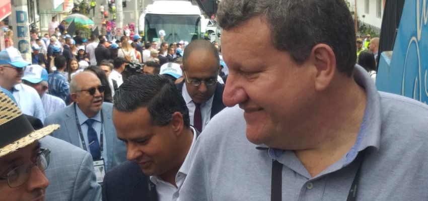 Prefeito Buligon conhece exemplo de inclusão social na maior favela de Medellín