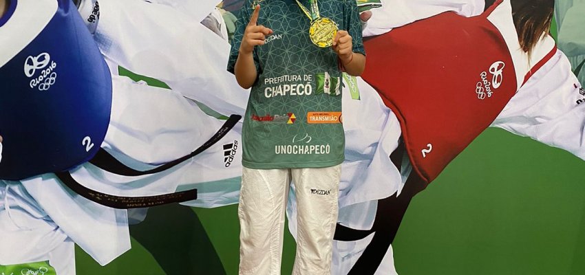 Atleta de Chapec&oacute; conquista vaga na Sele&ccedil;&atilde;o Brasileira de Taekwondo