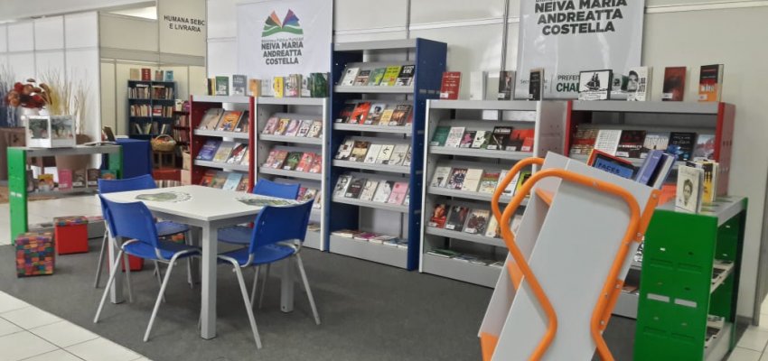 Biblioteca P&uacute;blica participa da Feira do Livro em Chapec&oacute;