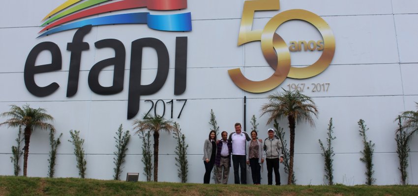 Comitiva Indiana visita a Efapi