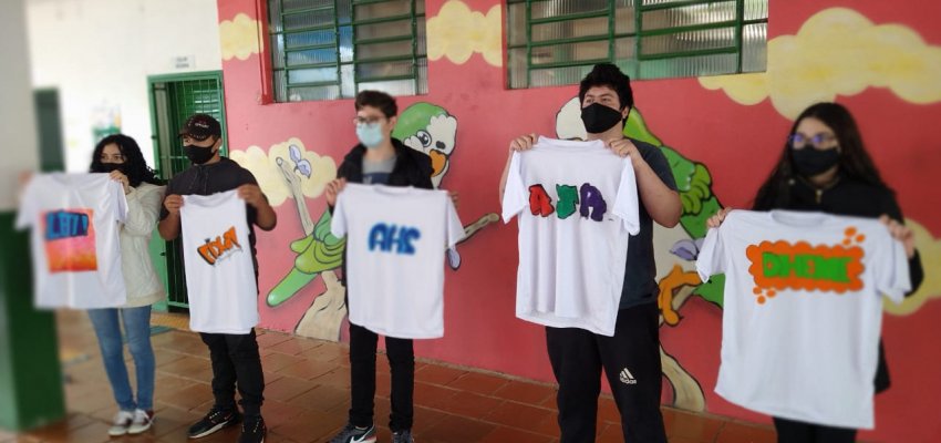 Escola municipal realiza oficina sobre Arte Urbana