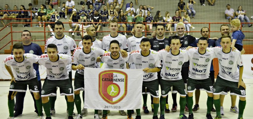 Liga: Chapecoense encarra Campos Novos nesta quarta-feira (12)