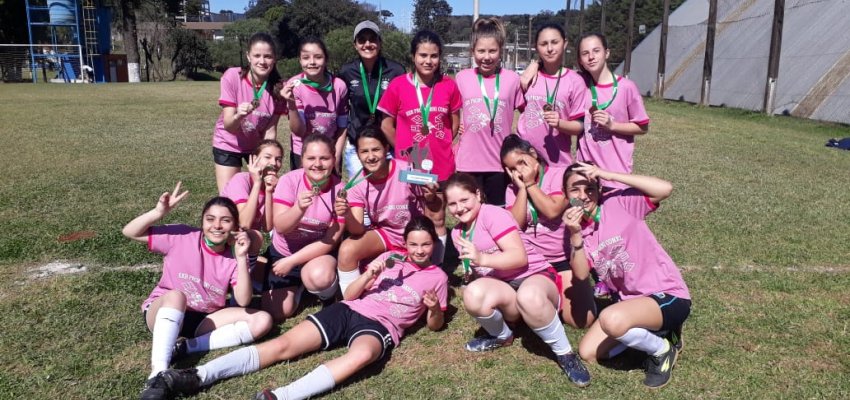 Moleque Bom de Bola define finalistas da fase municipal