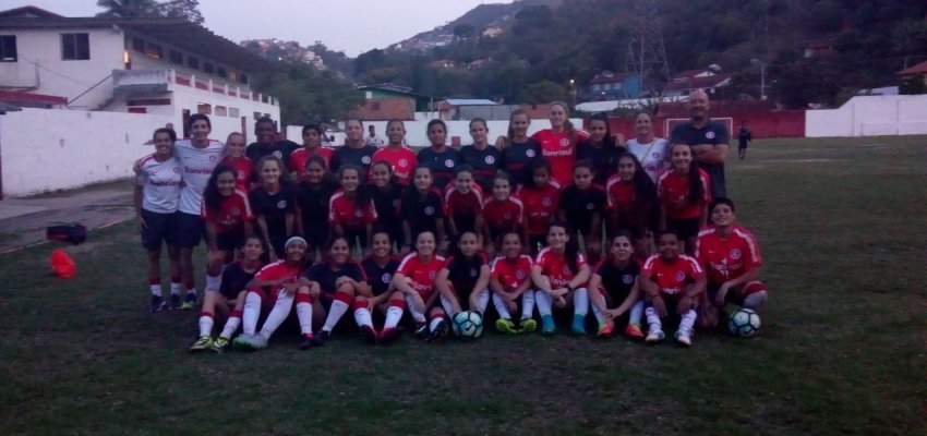 Aluna de escola municipal  se destaca no Projeto Genoma Colorado