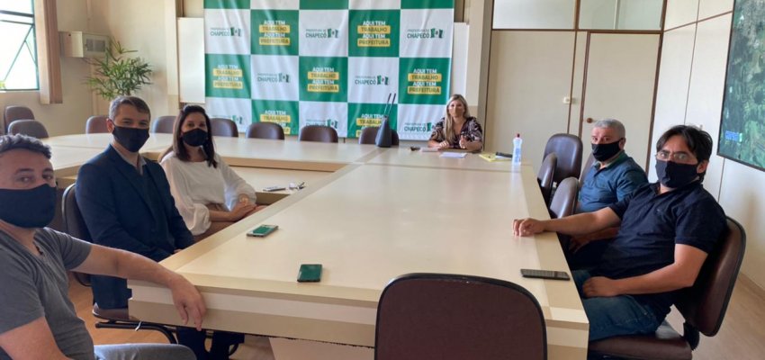 Habitação recebe moradores da rua Menna Barreto