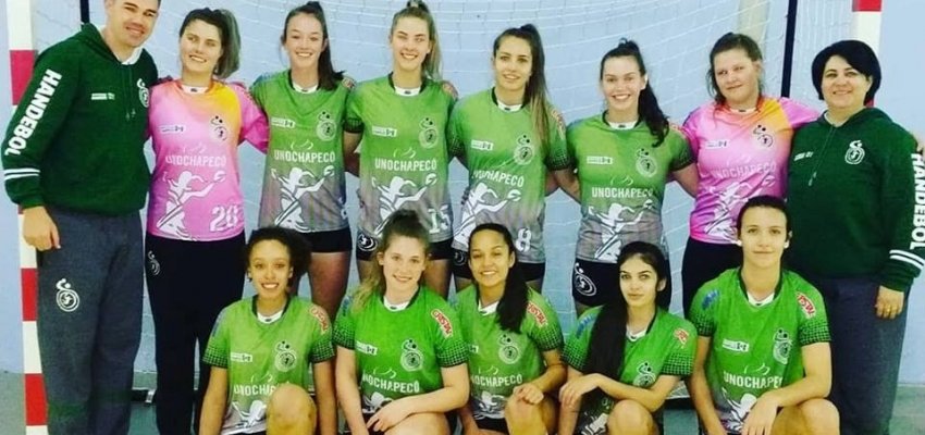Handebol feminino campe&atilde;o estadual escolar e garante vaga JEB�s