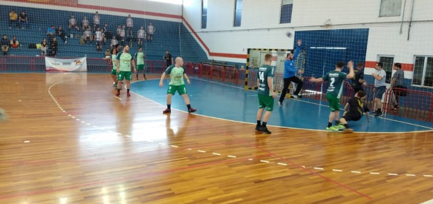 Handebol promove Copa em Chapec&oacute;