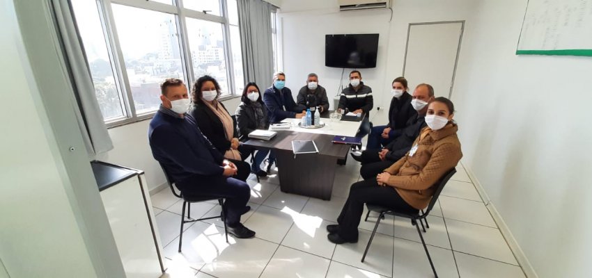 Secretaria de Saúde de Chapecó faz reunião com direção do Hospital da Criança