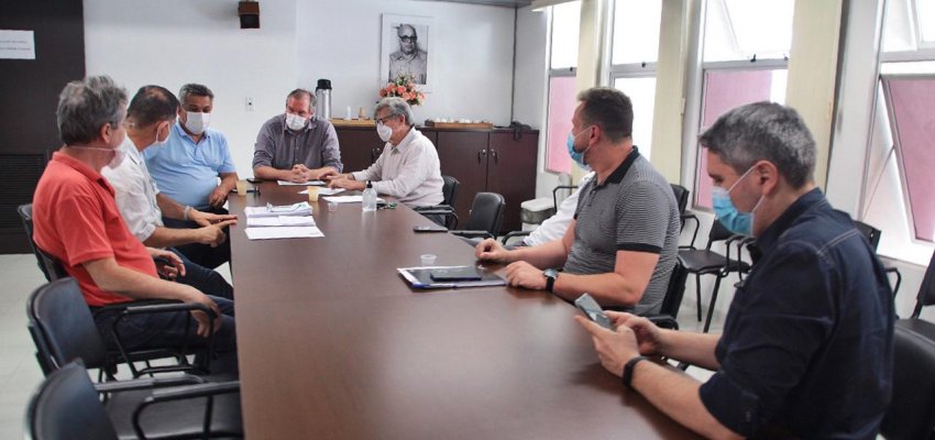 Al&eacute;m de 22 leitos de UTI, HRO abrir&aacute; mais 50 leitos de enfermaria