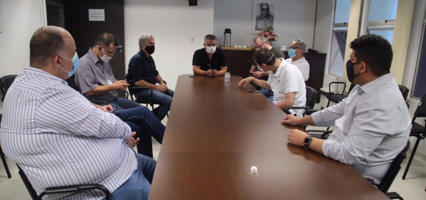 Reunião no HRO trata da abertura de mais 20 leitos de UTI