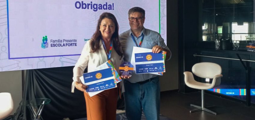 Secret&aacute;ria de Educa&ccedil;&atilde;o representa Chapec&oacute; em Congresso da FECAM