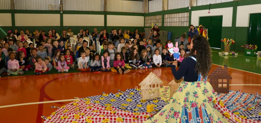 Secretaria de Educa&ccedil;&atilde;o lan&ccedil;a projeto �Ciranda Liter&aacute;ria na Educa&ccedil;&atilde;o Infantil"
