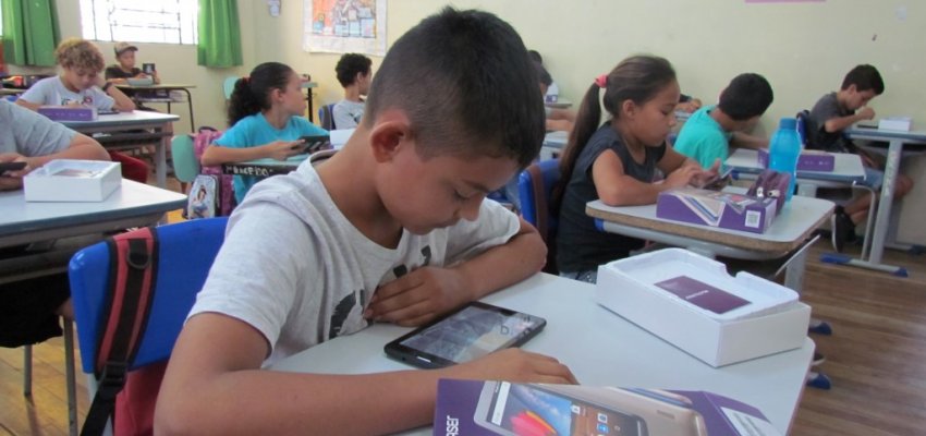 Tablets: Nova ferramenta de ensino em Chapec&oacute;