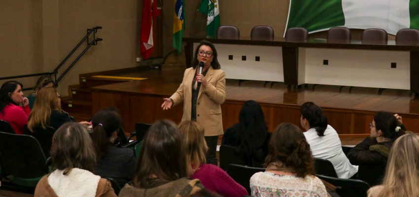 Turmas de Educa&ccedil;&atilde;o Infantil municipal ter&atilde;o aulas de ingl&ecirc;s e arte