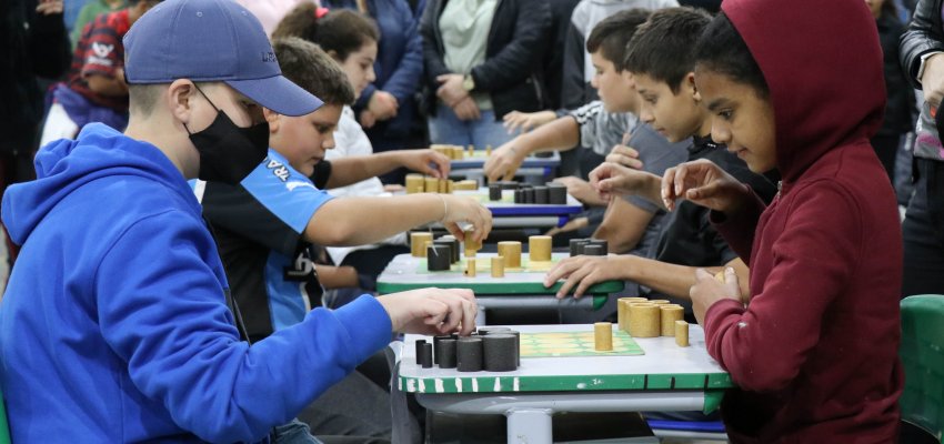 Escolas municipais comemoram o Dia Nacional da Matem&aacute;tica