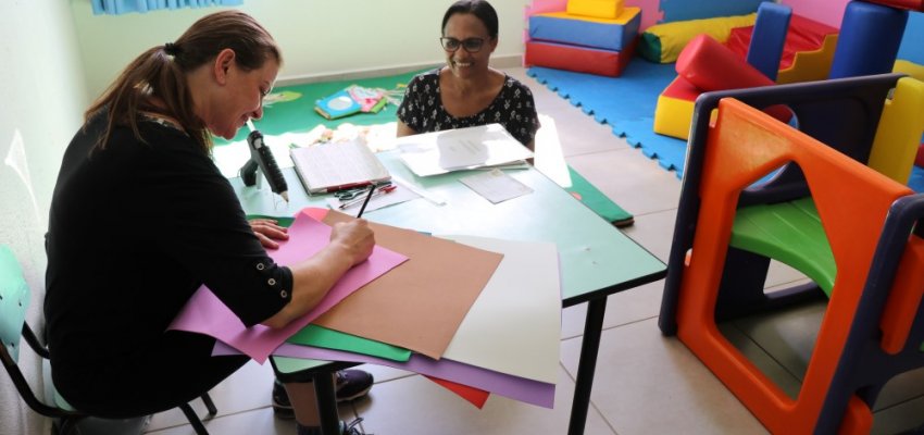 Professores recebem forma&ccedil;&atilde;o e se preparam para voltar &agrave;s aulas