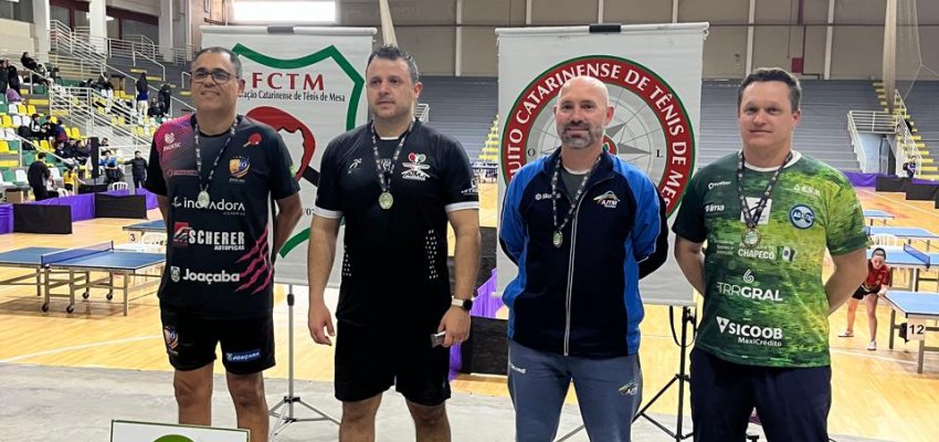 Prefeitura de Chapec&oacute;/ADCTM conquista medalhas no Catarinense de T&ecirc;nis de Mesa