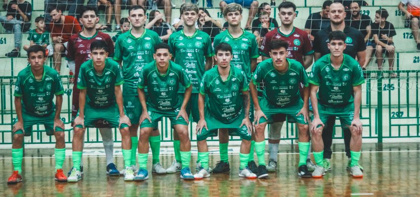 Prefeitura de Chapec&oacute;/Chapecoense Futsal/Unoesc mant&eacute;m 100% no Estadual Sub-18