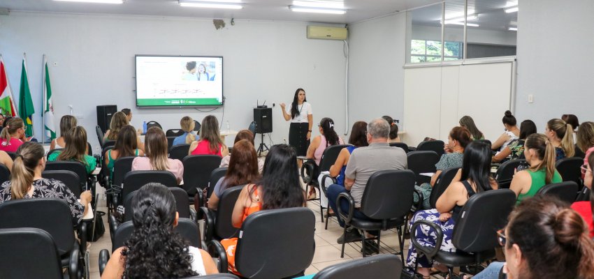 Profissionais da Educação Especial recebem formação sobre Plano de Aula Individual