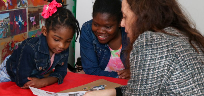Educação Infantil entrega parecer descritivo do 1º semestre e realiza Mostra de Portfólios