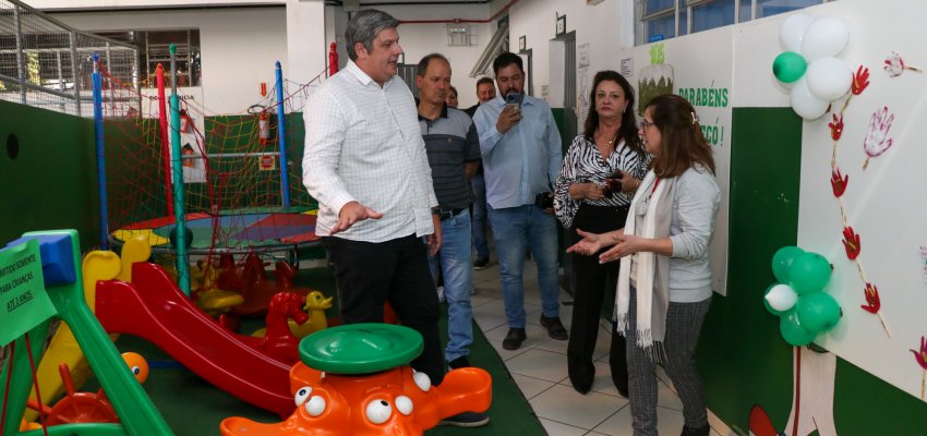 Comitiva do Rio Grande do Sul realiza visita em institui&ccedil;&otilde;es educativas Chapec&oacute;