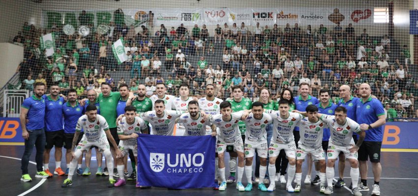 Chape Futsal quer levar Santa Catarina &agrave; final do Brasileiro