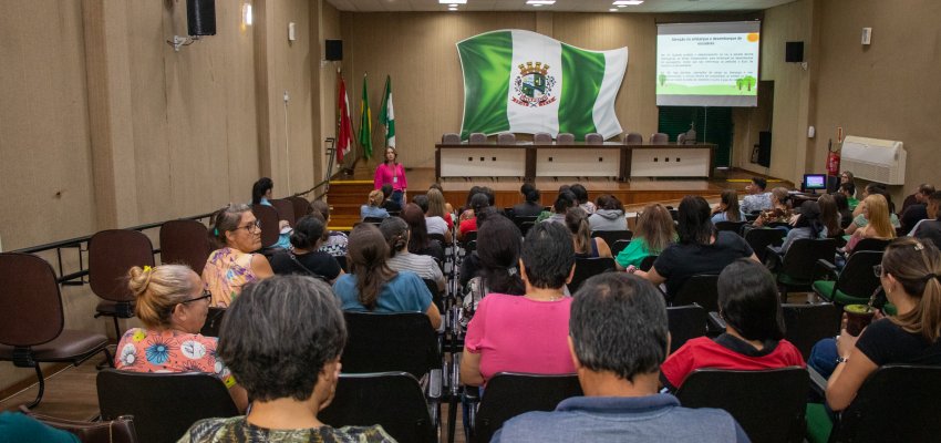 Secretaria de Educa&ccedil;&atilde;o promove forma&ccedil;&atilde;o para transporte escolar terceirizado
