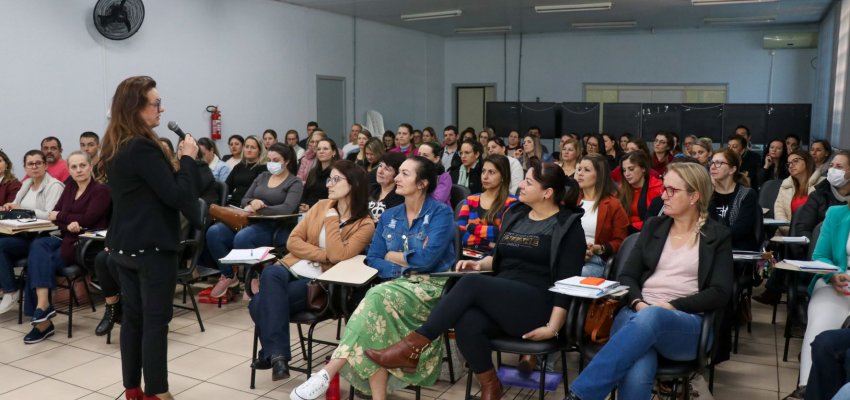 Secretaria de Educa&ccedil;&atilde;o divulga cronograma de forma&ccedil;&otilde;es pedag&oacute;gicas