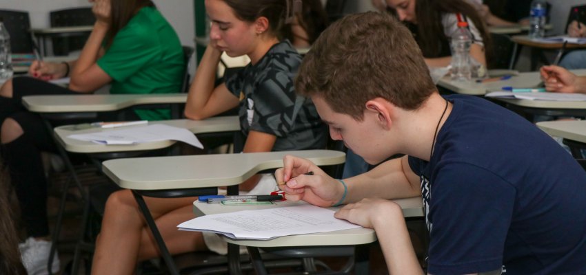Rede Municipal de Ensino conquista 40 medalhas na Olimpíada de Matemática