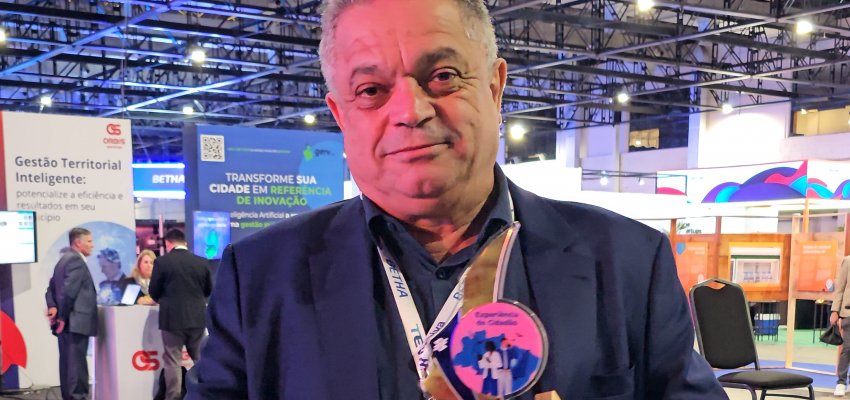 Chapecó ganha quatro troféus em premiação de cidades inteligentes em São Paulo