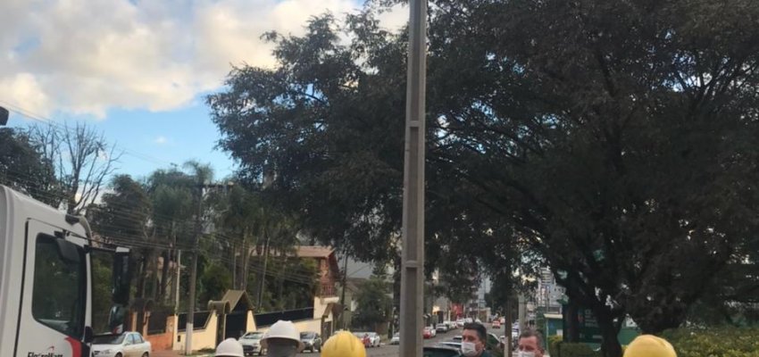 Administração Municipal coloca Iluminação do entorno da Arena Condá