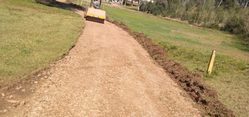 Cronograma semanal de a&ccedil;&otilde;es de infraestrutura nos Bairros, Interior e Escolas do Munic&iacute;pio