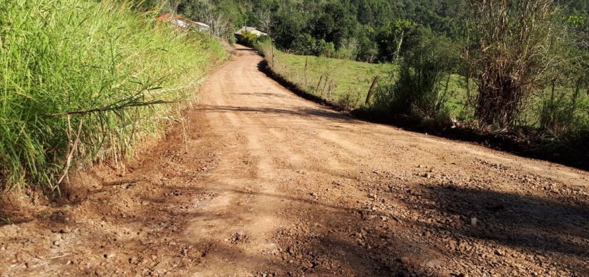Cronograma semanal de ações de infraestrutura nos Bairros, Interior e Escolas do Município