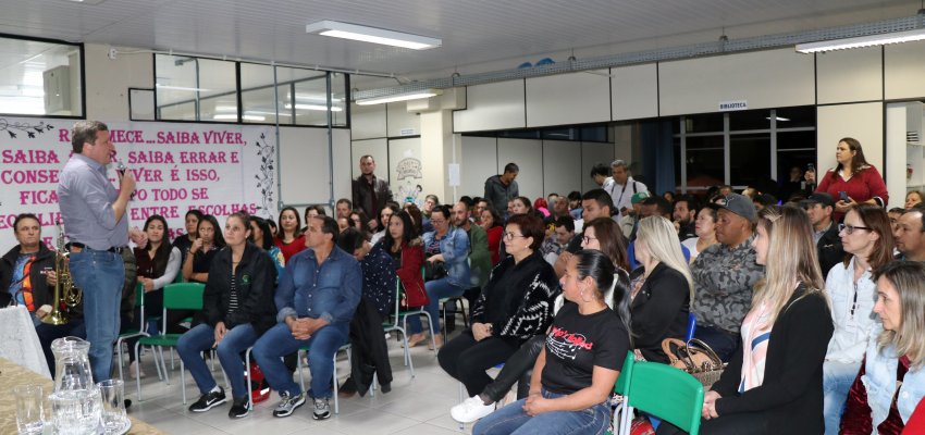 Mostra da EJA destaca práticas pedagógicas