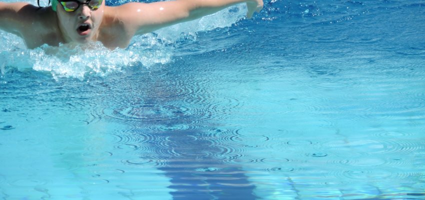 Nadador Chapecoense &eacute; Tetracampe&atilde;o Brasileiro