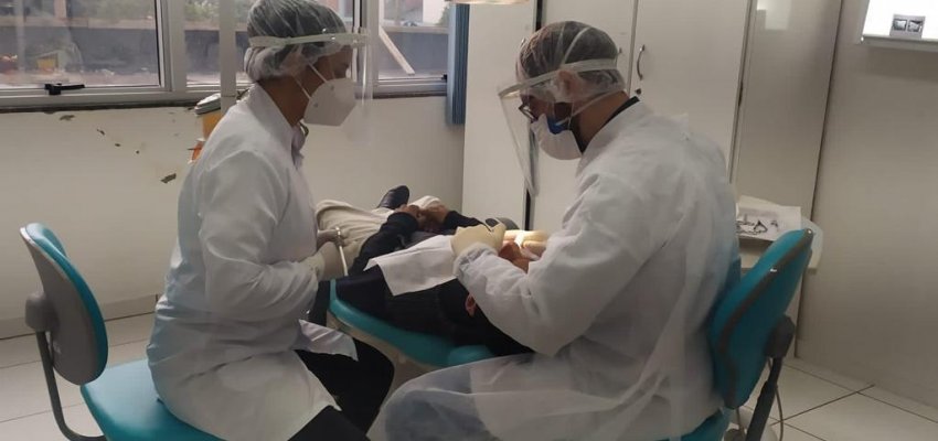 Mutir&atilde;o de cirurgias odontol&oacute;gicas atende mais 60 pacientes