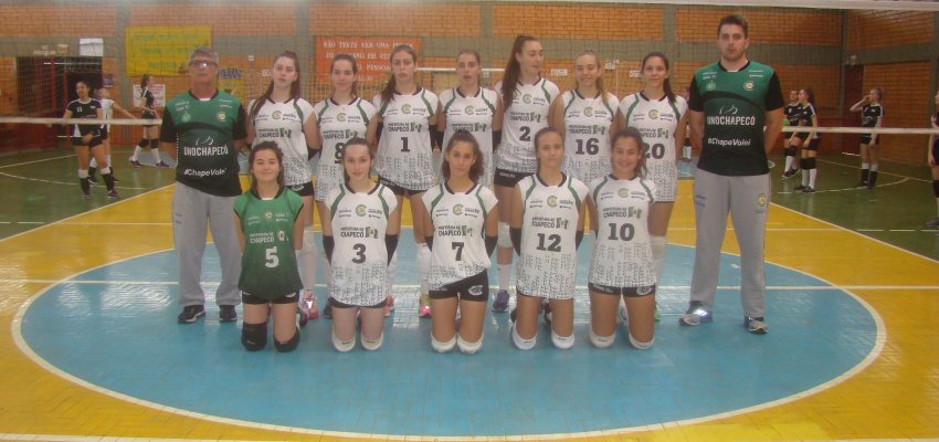 Vôlei feminino avança na Olesc
