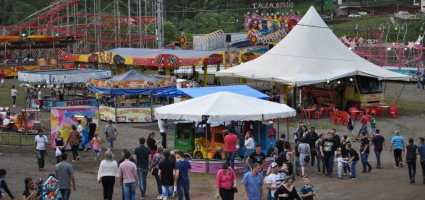 Programa&ccedil;&atilde;o de segunda e ter&ccedil;a-feira com entrada gratuita