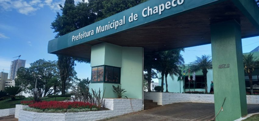 Prefeitura divulga o que funciona na sexta-feira (25) 