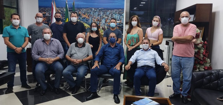 Prefeito em exercício recebe Secretário de Agricultura