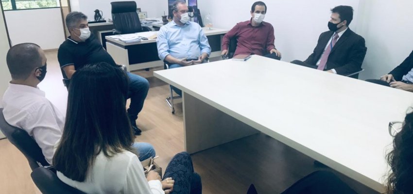 Administração e Procon pedem solução para filas de bancos