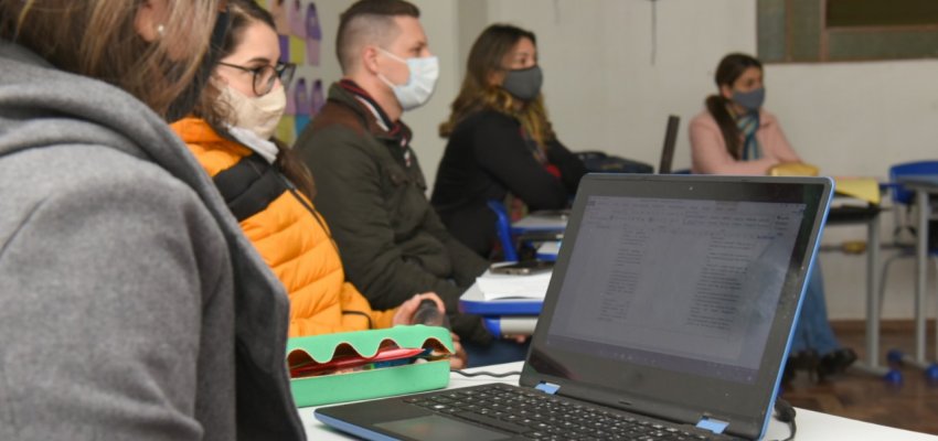 Educação promove encontro de formação para professores