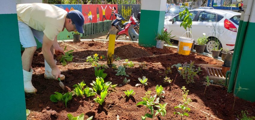 Rel&oacute;gio biol&oacute;gico &eacute; constru&iacute;do no Centro de Sa&uacute;de Efapi 