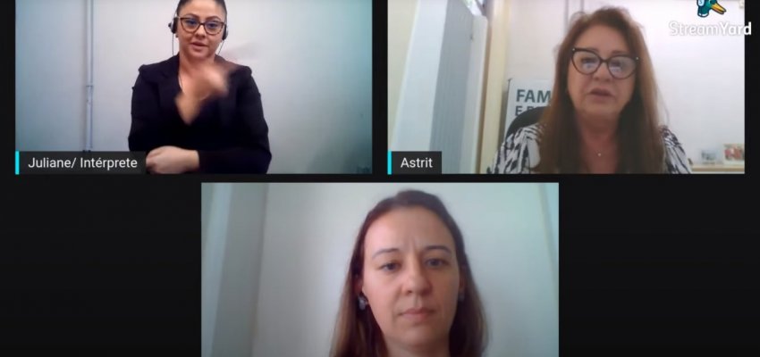 Profissionais da educação pública e privada se reúnem 