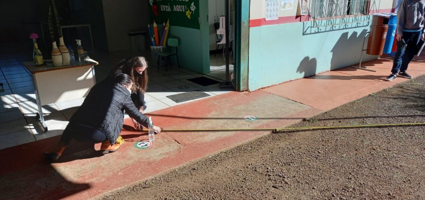 Escola de Sede Figueira tem aulas práticas e interdisciplinares de Ciências e Matemática