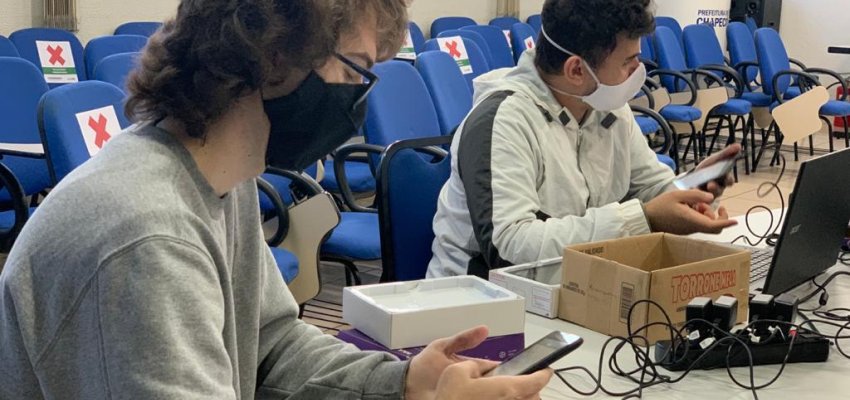 Secretaria de Educação disponibilizará dois mil tablets aos estudantes