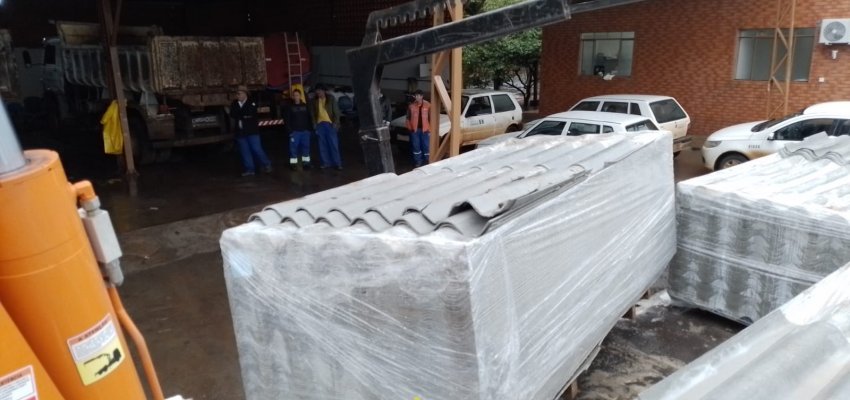 Prefeitura adquire 10 mil telhas para fam&iacute;lias do Bormann