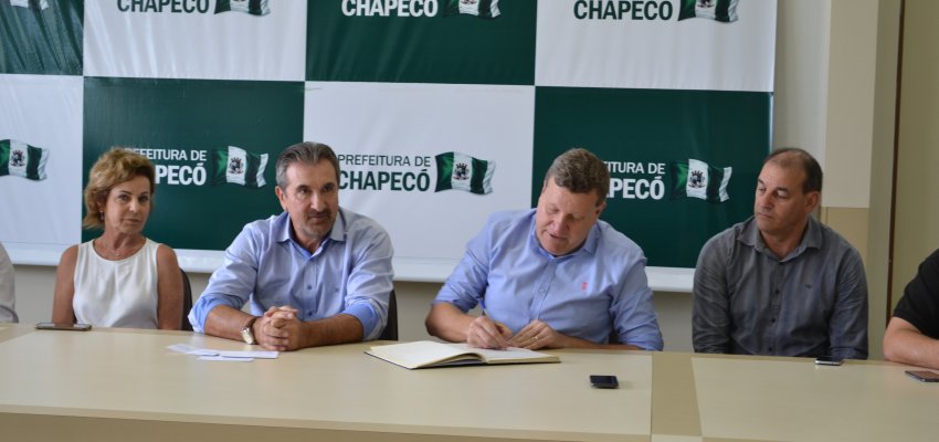 Cella assume o comando do Executivo Municipal por 30 dias 