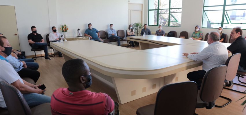 Administração dialoga com empresários do setor turístico